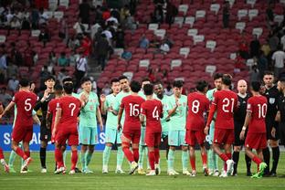 体坛周报：国足亚洲杯对手黎巴嫩经费有限，训练时间都安排在白天